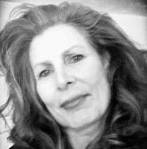 Meet your Posher, Julie